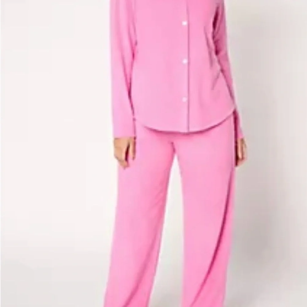 NWT Cuddl Duds Soft Pink Fleece Pajama Set E13